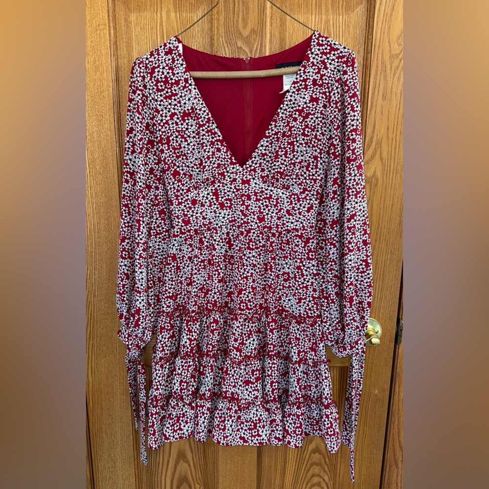 B. Darlin Red Tie Sleeve Dress